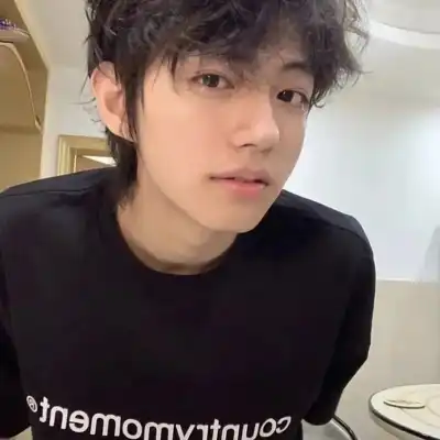 邴琬莹